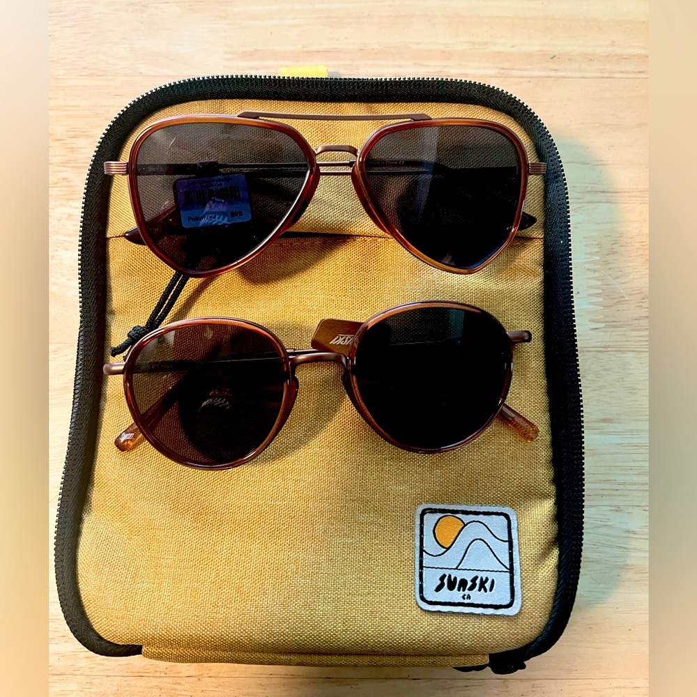 Sunski Baia, Astra, and Travel case bundle